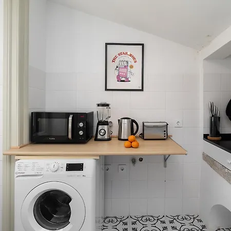 Whome Lisbon's Heartbeat Your Premier Address For Explorers Holiday home Lisbon
